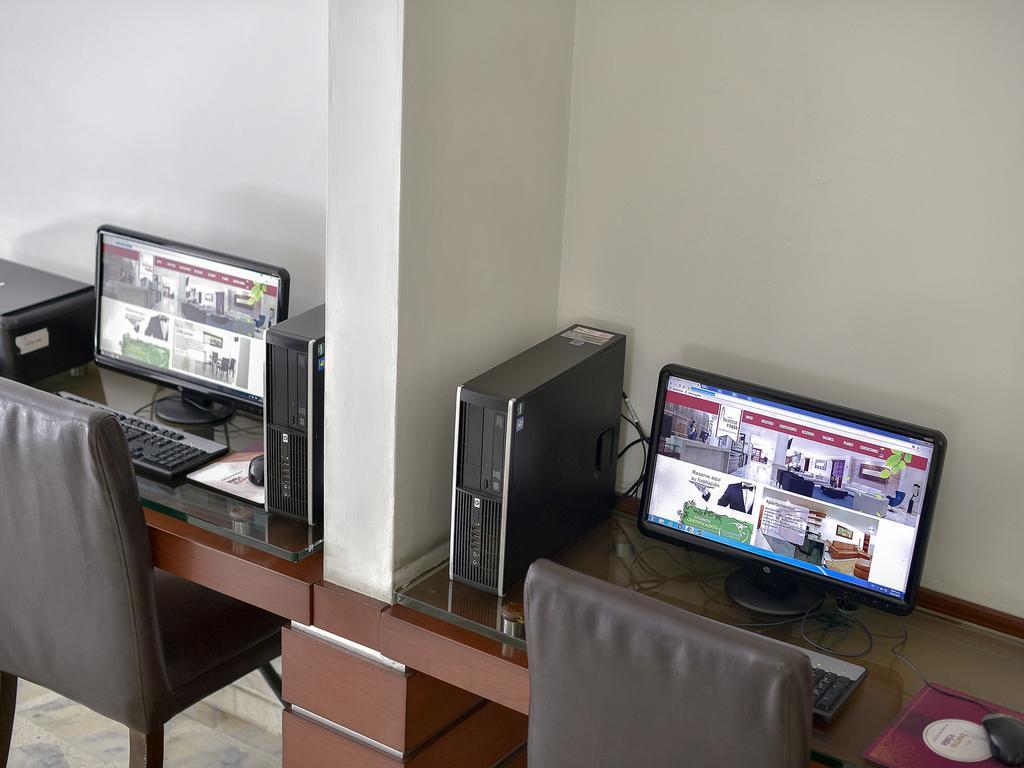 Hotel Buena Vista บูการามังกา ภายนอก รูปภาพ