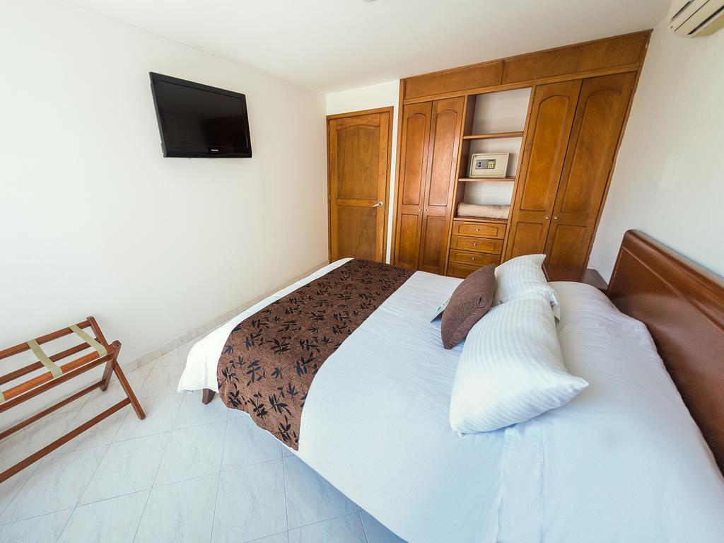 Hotel Buena Vista บูการามังกา ภายนอก รูปภาพ